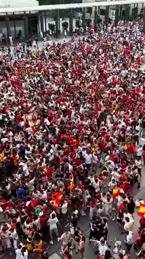 🇪🇸 ESPAÑA vs FRANCIA 🇫🇷 LA PLAZA DEL PILAR VIBRA CON EL GOL DE PENALTI DE OYARZABAL EN SEMIFINALES 🔥