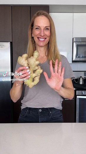 Homemade candied ginger couldn’t be any easier! Plus, these make for great edible gifts 😉 Find the full recipe on my website (link in bio). #gingerrecipe #healthysnack #gingertok