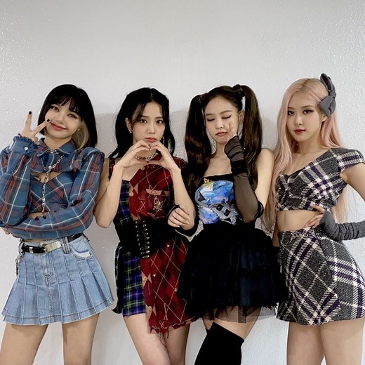 These are the 11 most popular all-girl K-pop groups to listen to