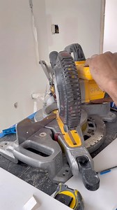 29K views · 252 reactions | Window trim installation  Gpr3Carpentry #viral #tips #diy #carpentry #tools #viralvideo #construction #viralshorts #carpenter | Leandro Felipe | Facebook