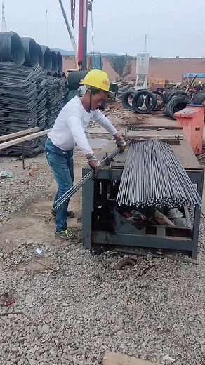 #construction #constructionmachinery #rebar #rebarmachine #steelbending #rebarbendingmachine #foryou