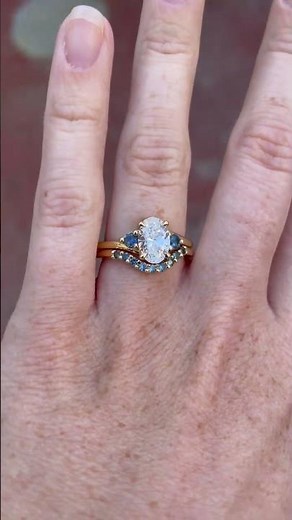 Diamond & Sapphire wedding ring set