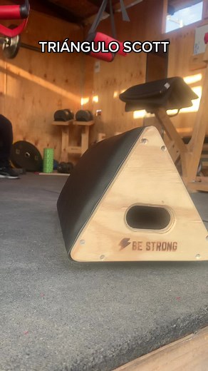 Entrenamiento de Bíceps en Honor a Larry Scott