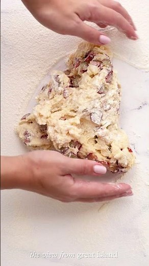 RHUBARB SCONES