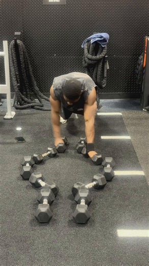 70 push up variation challenge #StrengthAndBalance #pushups #challenge | push ups