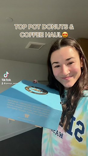 #donuttok #donutlovers #asmr #asmrsounds #asmrtingles #asmrtriggers #tinglyasmr #asmrvideo #eatingasmr #asmreating #cookingasmr #asmrcooking #breakfastscramble #breakfasthack #easybreakfast #quickbreakfast #quickbreakfastideas #morningroutine #aesthetic #asmraesthetic #asmrkitchen #asmrgrwm #donuts #donutshop #gourmetdonuts #pumpkindonut #toppotdonuts #asmrbreakfast #foodasmr #asmrfood #asmrcrinkles #asmrcrinklesounds #asmrtapping #asmrunboxing #asmropening #asmrcrispy #asmropeningapackage #asmr