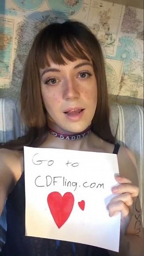 Winks from a cute Crossdresser