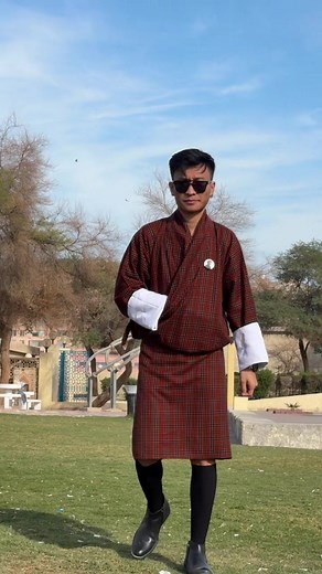 ‏KHENCHO SUM🙇🏻‍♂️❤️ #bhutanesemuser #bhutanese 🇧🇹
