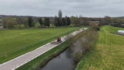 250 photos in 8 minutes… Hyperlapse of ongoing work on the access road — dumper runs, digger movement, and compaction in full swing. Follow the project as it unfolds from start to finish. #construction #roadworks #heavymachinery #timelapse #fyp