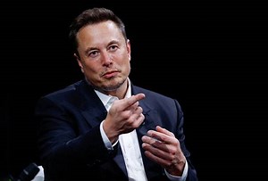 Elon Musk kongsi perbezaan Xmail dengan perkhidmatan emel lain