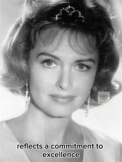 Donna Reed was a beloved American actress whose grace and talent made her one of Hollywood’s most enduring stars. Born in 1921, she began her career in the 1940s, quickly rising to prominence through her roles in classic films. She achieved widespread acclaim for her performance in It’s a Wonderful Life (1946), where her portrayal of Mary Bailey became one of cinema’s most cherished characters. Reed’s ability to combine warmth, strength, and sincerity made her a favorite among audiences, and her