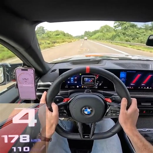 2025 MANUAL BMW M2 on the Autobahn | AutoTopNL