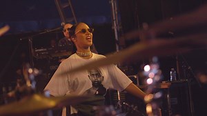 9.8K views · 554 reactions | Solidays festival how wonderful you were! Merci Paris, it felt great to be received with such energy. Video is now available on Youtube ❤❤❤  by Mauvaise Fille | Mayra Andrade | Facebook