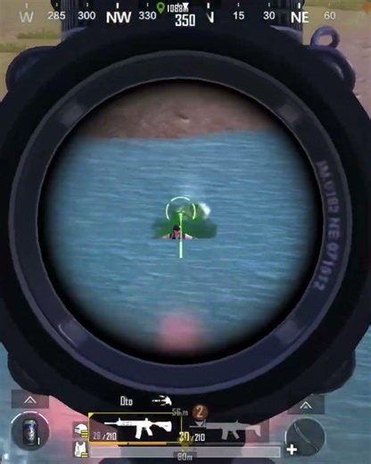 Adama Böyle Yüzmeyi Öğretirler Şaşkın