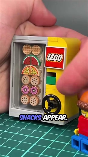 Snack Attack: Build Your Own LEGO Vending Machine! 🍕🤖