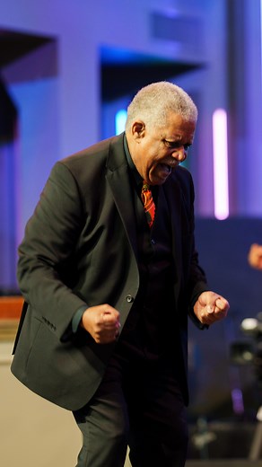 The second Sabbath of our Black History Month celebration was wonderful! We got to highlight the historical impact of First SDA Church Inspirational Choir and their visionary director “Murphy”! We also celebrated our diverse roots and Pastor Doggette delivered a timely word entitled “Step Up”. If you missed it, catch the replay on our YouTube channel! #oakwooduniversitychurch #sabbathworship #blackhistorymonth2025 | Oakwood University Church