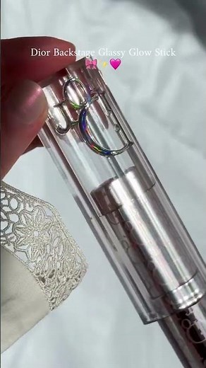 Dewy, glossy, glazed perfection 💗