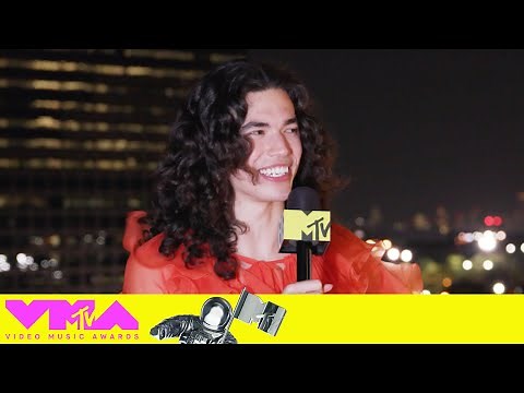 Conan Gray on 'Superache' & Performing at the 2022 VMAs | MTV News