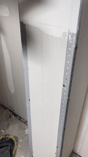 1.5M views · 9.5K reactions | bead plaster #drywallpatch #drywallrepair #plaster #satisfying | drywallfinisherforyou | Facebook