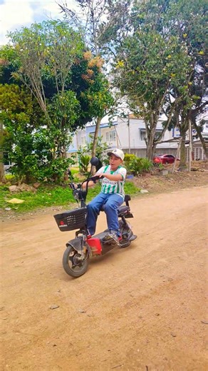 cómo hacer una moto de verdad 😳😳😳