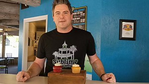 🎉🧁✨ Here’s Wiley! Proud owner of Sublime Cake Design here in 📍Redding, CA with the October cupcake flavors of the month! 🎃👻🧛‍♂️ 🧠💀 Dead Velvet 🩸 Blood red velvet cake 🧠 Chocolate mousse brains 🦴 Bones and eyeballs to garnish 👁️ 🎃🍂 Pumpkin Spice ☕🧁 🍁 Pumpkin spice cake 🍥 Cinnamon cream cheese 🧡 Commence with fall! 🍂🍂 👑 Did you know Wiley is a 2X WINNER of Cake Wars?! 🏆🍰🧁 ⭐ “Best cake I’ve had in years.” – Duff Goldman, owner of Charm City Cakes 🎂🌟 📍 Sublime Cake Design 