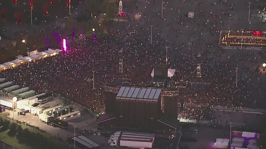 Tips from a security expert on how to stay safe and calm if caught in a panicked crowd situation