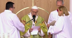 Pope Francis begs for forgiveness at end of Ireland trip