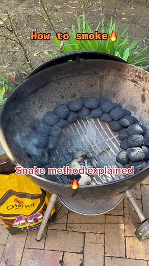 Explaining the snake method for smoking in the @Weber Grills using #charka briketts. . Let me know if there is anything I am missing! #braaiwitnessnews #braai #fyp #smoke #weber #snakemethod #bbq #bbqtok #smoketok #sundaycooking #cookingonfire #braaiarmy #charcoal #briketts