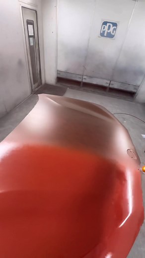 Spraying this BMW bonnet #Carpainting #bonnet #automotive #painting | JacobSprays