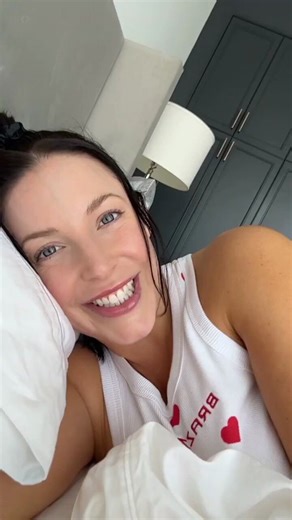 Post by Fan Angela White Feed on X: 🫣🫣🫣