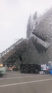 Working Day. www.cn-totem.com | Pro Stage Equipment Export