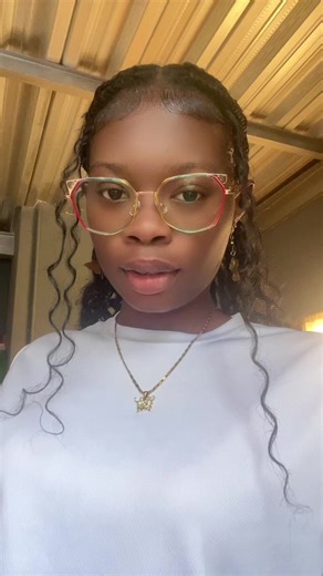 P.O.P studios tt (pretty on purpose) is a small mom& daughter business where you can find makeup, clothing accessories for your everyday life to enhance your beauty, right now for the whole month of January they are having a sale where everything up to 60% off all items. They are located 118 Aranguez Main Rd San Juan their contact 731-0118 .You get great quality items for reasonable prices , next day delivery and amazing customer service and always remember that your p.o.p (pretty on purpose) @P