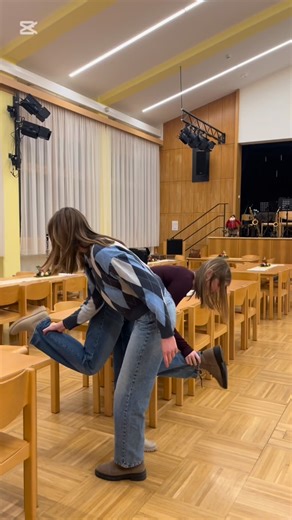 Musikverein Weng im Gesäuse | Wir freuen uns auf euch! 🎄🎺🎄 📍Volkshaus Admont ⏰ Morgen um 19:30 @wengerboch_musi #wengermusi #fetzngaudi #geilatog #weihnachtskonzert... | Instagram