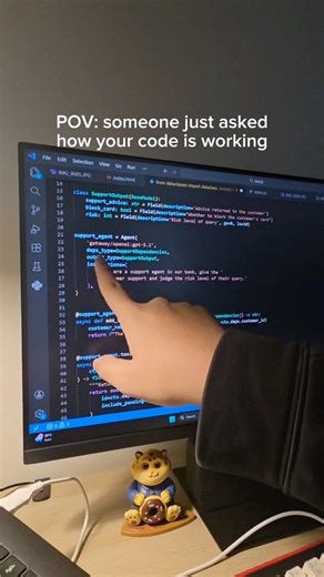 it just works like that I guess😋 #coding #phyton #error #code #PydanticLogfire