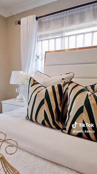 Call 0790 407 333 5 by 6@Ksh.50,000 6 by 6@Ksh.60,000 A pair of side tables@Ksh.18,000 Dressing table set@Ksh.35,000 #mombasatiktokers🌴 #eldorettiktokers #sofa #bedskenya #somalitiktok12🇸🇴 #somalitiktok #kileleshwaapartments #fypシ゚viral #goviral #furniture #pangani #trending #beds #furnituremakeover #furnituredesign #bedsforsale #kisumu #eastleigh #somalitiktok12