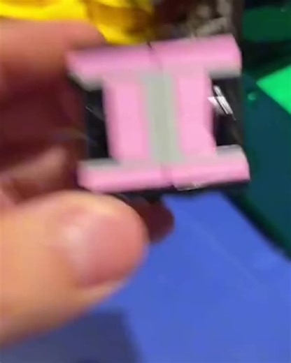 37K views · 130 reactions | Kolla in denna fantastiska skapelse av vår mästerbyggare Alec  | LEGO | Facebook