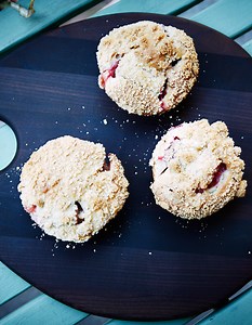 Muffins à la rhubarbe pour 4 personnes - Recettes - Elle à Table