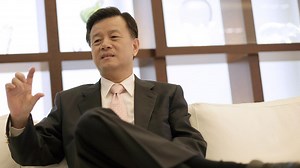 Chinese-Australian tycoon sells cattle stations for $300m