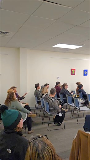 Northeast Arc recently celebrated graduates from our three employment internship programs: Project Perk, Project Parcels, and Project Pizza. During their internships, which take place at Breaking Grounds Cafe, Northeast Arc Gifts, and Amazing Pizza & More, each participant learned all facets of the respective businesses including food preparation, greeting customers, and merchandising. These internships are an important part of career exploration for people with disabilities and autism. Some gra