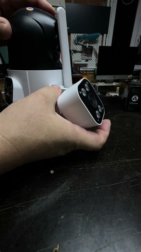 Guudgo 6MP 3-Lens Ultra HD Solar Powered WIFI Security Camera 360° Pan Tilt Full Color Night