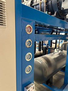 [Hot Item] Vikas Energy Saving Bitze R 15HP-40HP Condensing Unit Unidad De Condensació N with Four Fans Storage Room