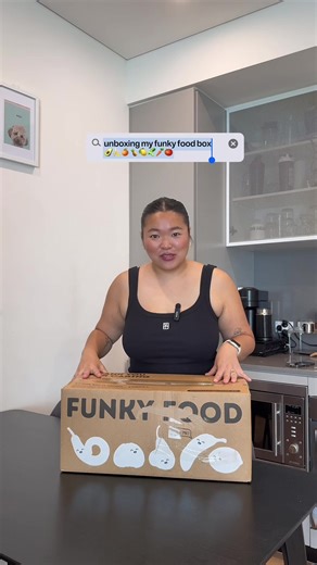 Today’s Funky Food Box haul 🌱 Imperfect produce, less waste, and a full fridge. Their boxes are fully customisable and you can also add in meat as well as pantry items! They’ve given me a DC for you guys: FFLINH20 for 20% off your order! @Funky Food AU #funkyfoodau #funkyfood #groceryhaul #fyp #gifted