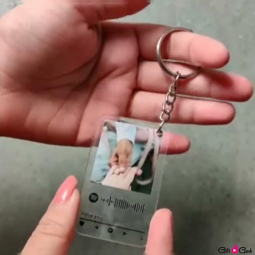 Spotify Keychain | Giftngarb