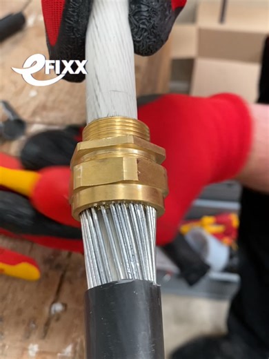 Preparing Armoured Cables Quickly and Effectively