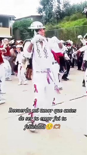 El Papi Chulo: Música y Tradición Ecuatoriana