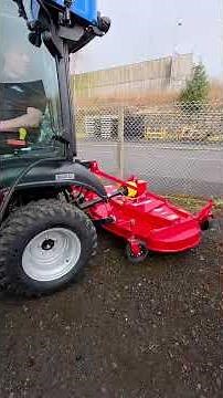 Solis 26 HST with Cab | Overview + Winton Pro 1.8 Finishing Mower