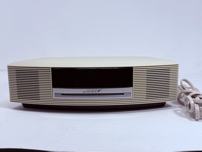Bose Wave Music System Model AWRCC2 AM/FM/CD In White With Remote | eBay