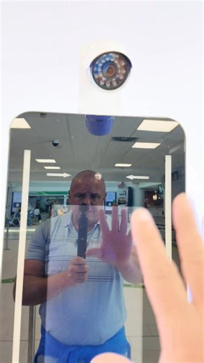 📰 Travel News Update: New EU EES Machines Begin Rollout – What Travellers Need to Know ✈️ Today, Mr TravelON takes you inside the airport to show the new EES (Entry/Exit System) machines that are now being rolled out across Europe for travellers from outside the Schengen area — including UK and Northern Ireland passport holders. If you’re travelling to the EU, Switzerland, Norway, or Iceland, this is the biggest border-control change in decades. ⚙️ What Is the EES System? The EU Entry/Exit Syst