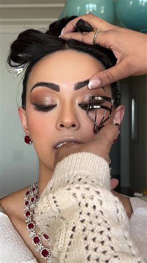 Bridal Eye Makeup Tutorial with Blue Rose Artistry