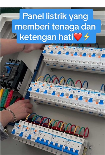 Panel listrik yang memberi tenaga dan ketengan hati❤️⚡️#electrician #listrik #panellistrik #wiring #process